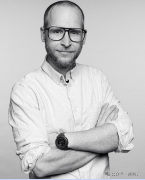 老公和ChatGPT聊出精神病,她光速离婚