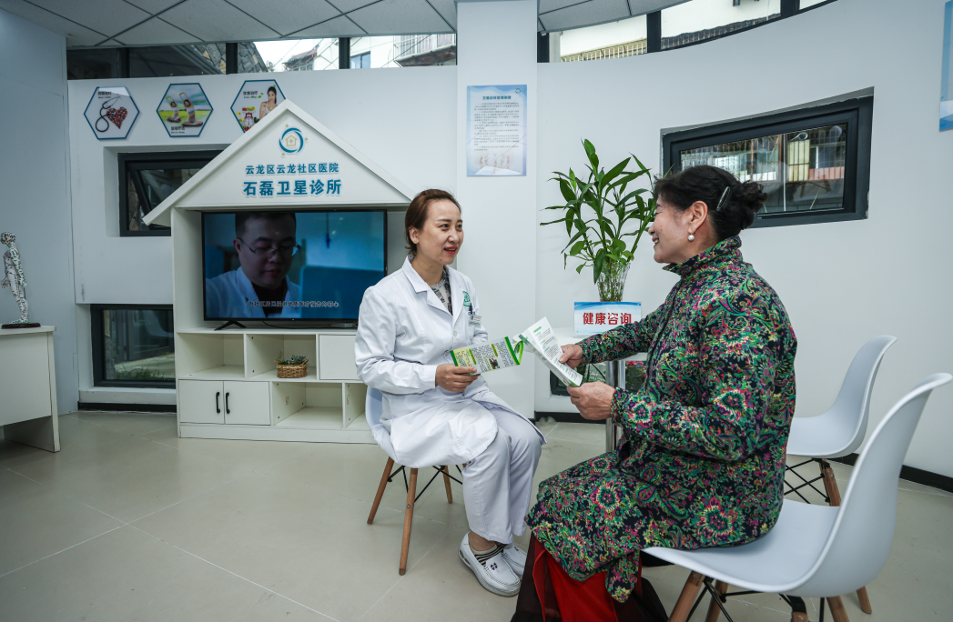 家门口的幸福升级！石磊小区嵌入式社区服务中心正式启动