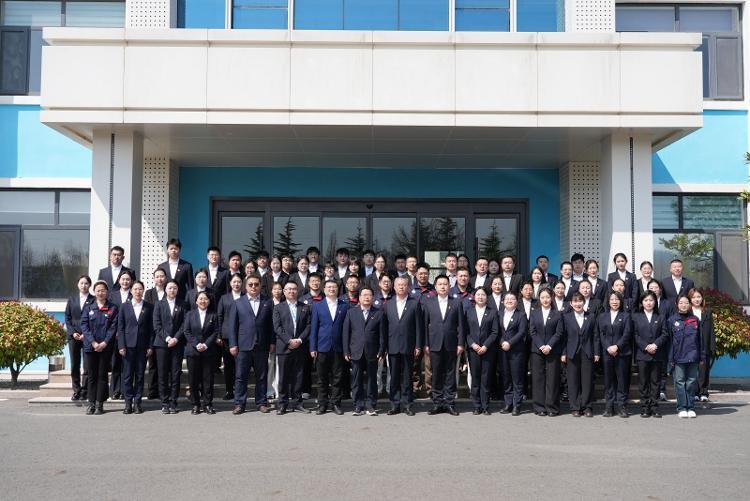 东方航天港集团海上火箭发射及回收技术攻坚团队