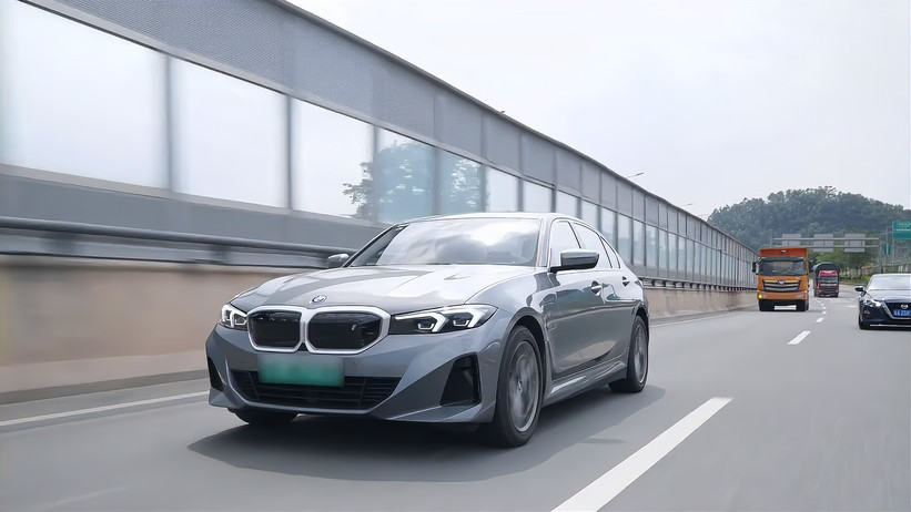 宝马美国宣布推迟电动汽车生产，应对进口关税政策调整