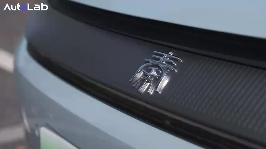 听说要对标“34C”！11.98万起售的秦L EV怎么样？