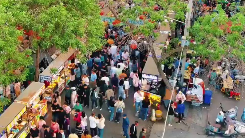 兰州这个夜市，是如何从沉寂到火爆出圈的？