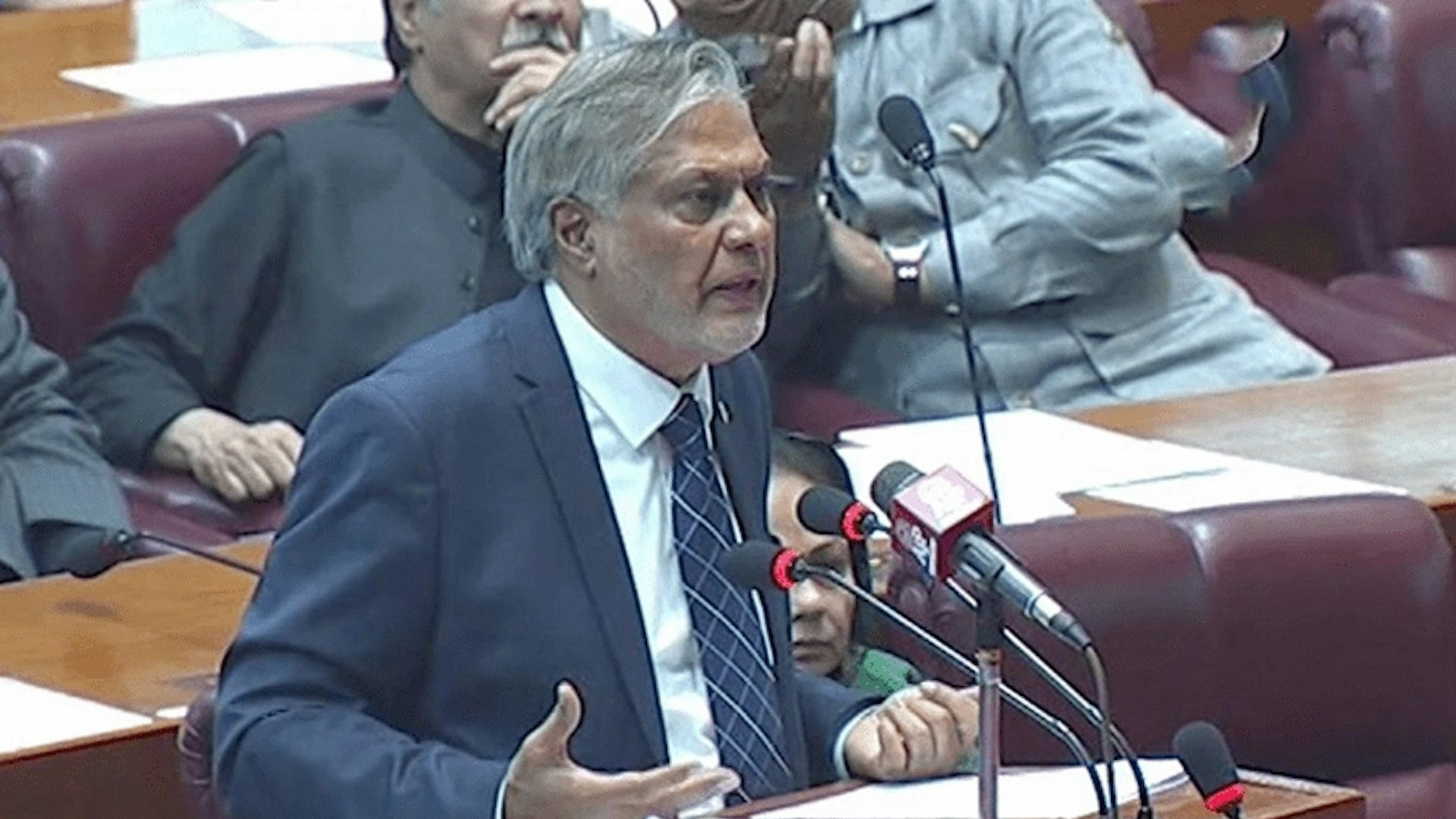 巴基斯坦外长：空军用歼-10C击落5架印军战机