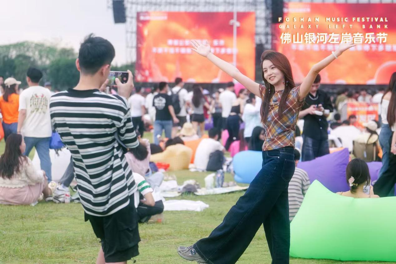 活动现场（来源：佛山银河左岸音乐节）