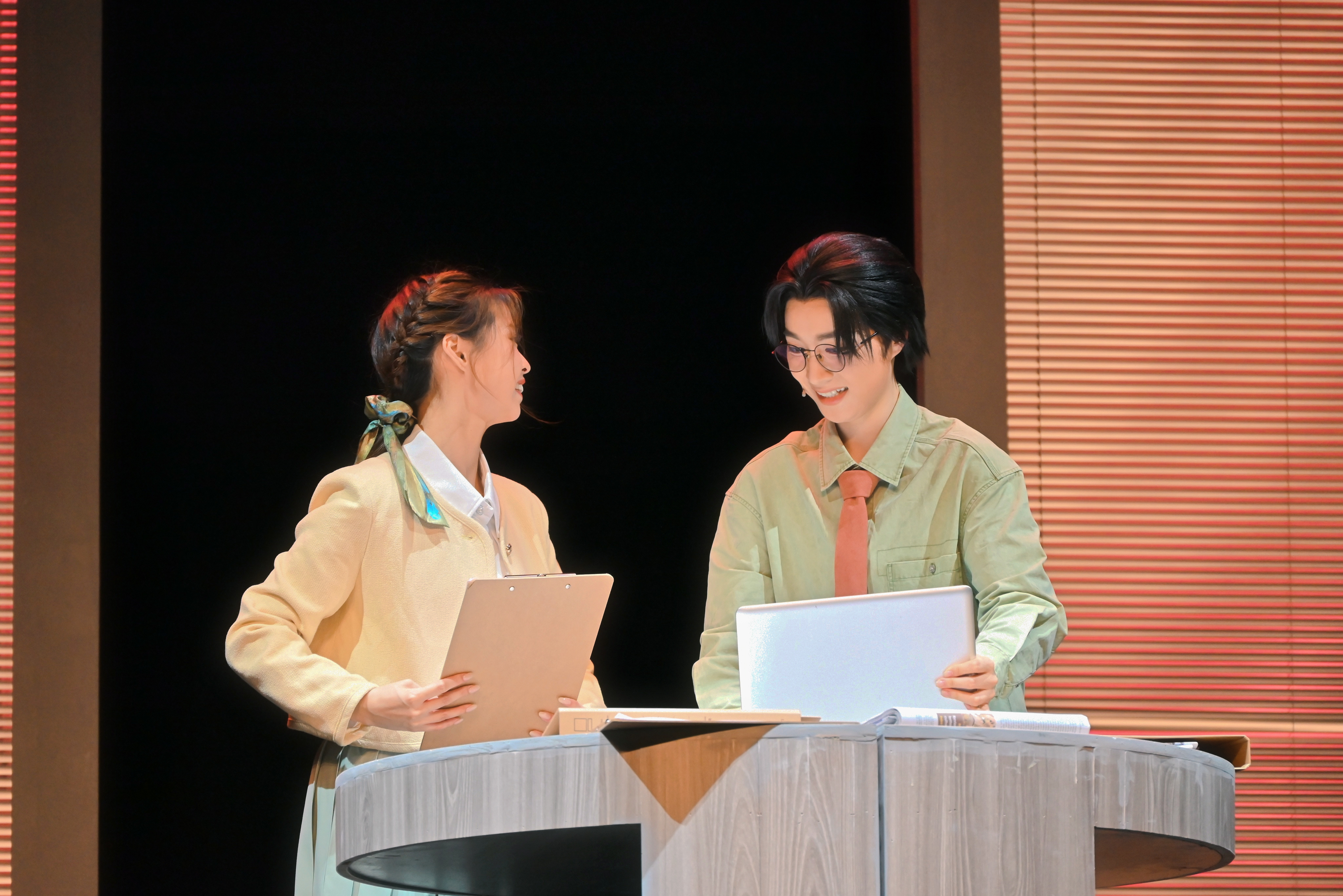 宁波|校团联手 青春戏曲正当时 小剧场实验越剧《新箍桶记》成功首演