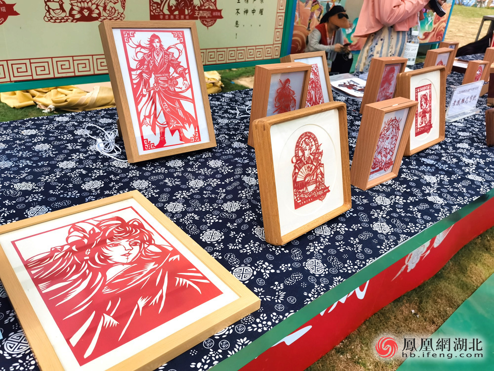 决战峡谷巅峰、听音乐赏非遗 2025王者荣耀电竞派对音乐节在孝感燃爆