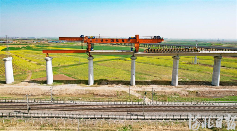 铁路工程建设忙3.jpeg