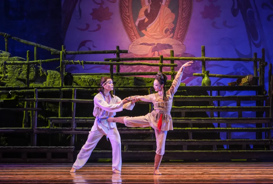 《大梦敦煌》舞动黄河之滨　25周年纪念版有啥不一样