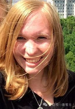 老公和ChatGPT聊出精神病,她光速离婚