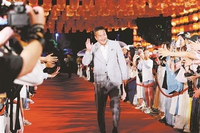 開幕式明星走紅毯