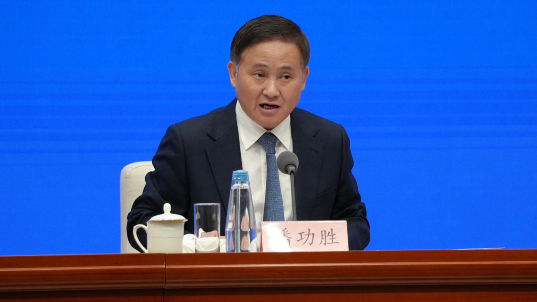 中国人民银行降准0.5个百分点 料释出万亿资金