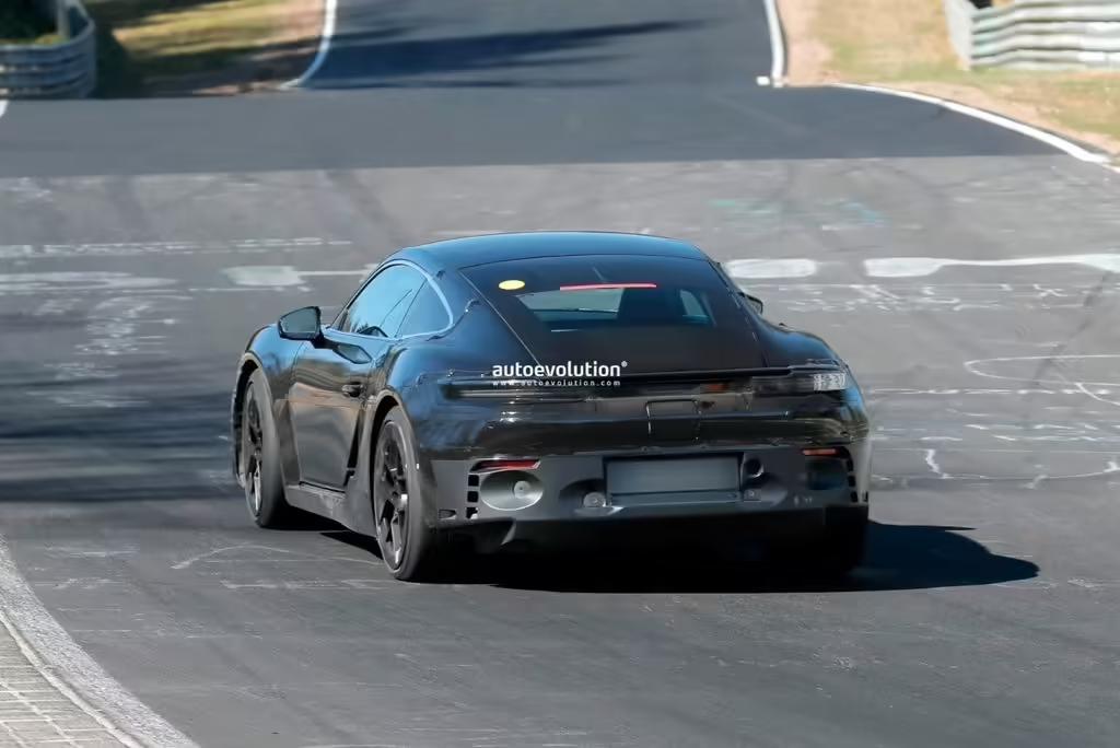 保时捷718 Cayman电动原型车现身纽北测试