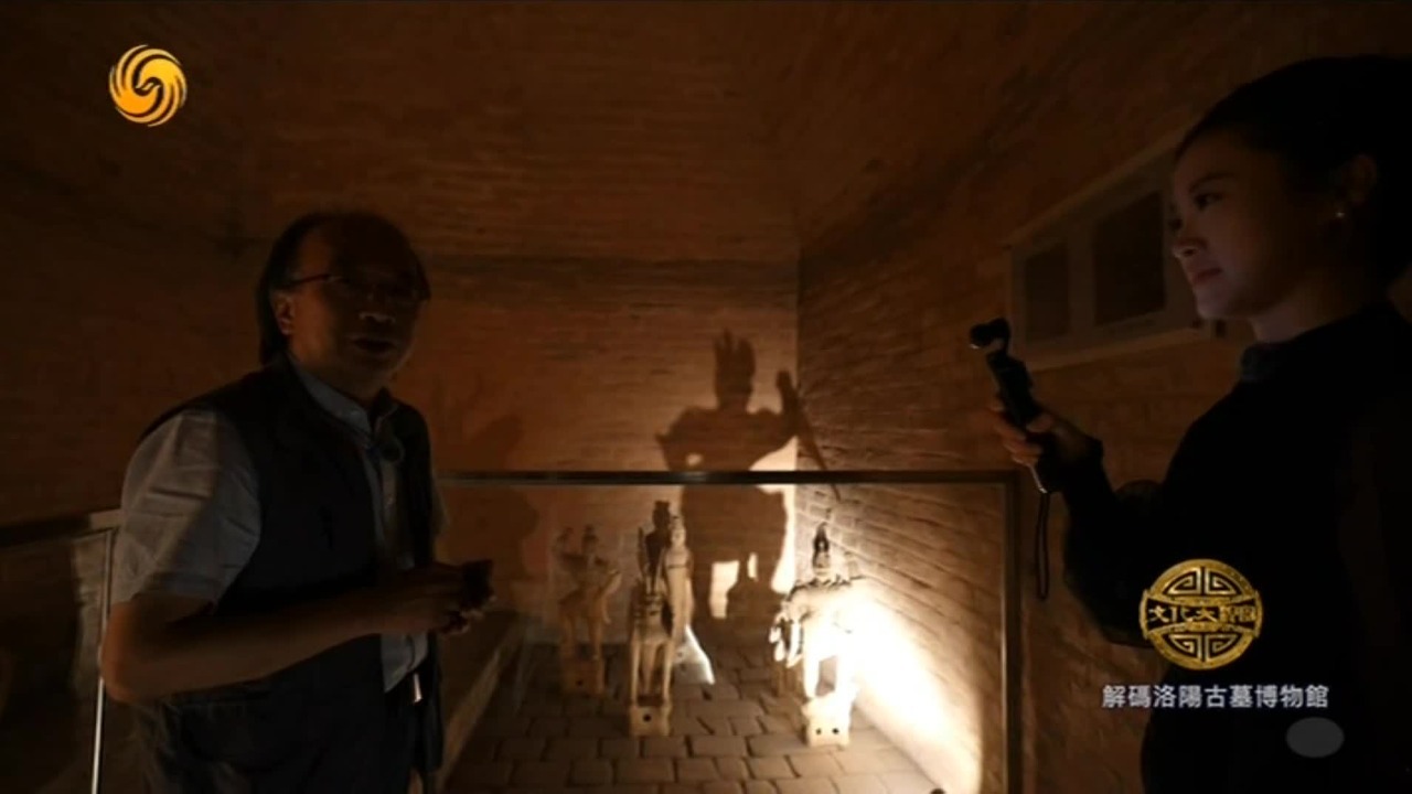 解密洛阳古墓博物馆武士俑“手中无剑影子握剑”现象