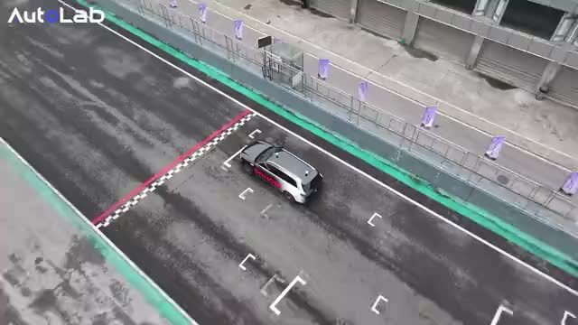 高速避险稳，极限脱困快，华为DriveONE初体验