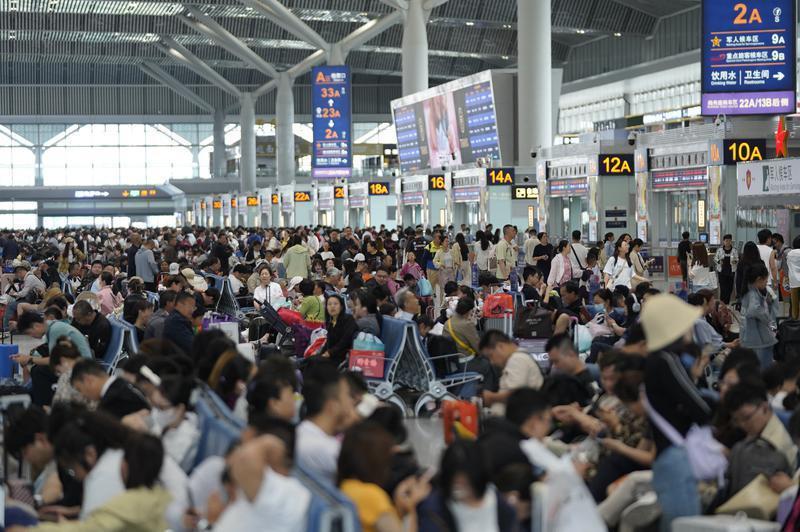 陕西铁路“五一”假期运输收官 打破旅客发