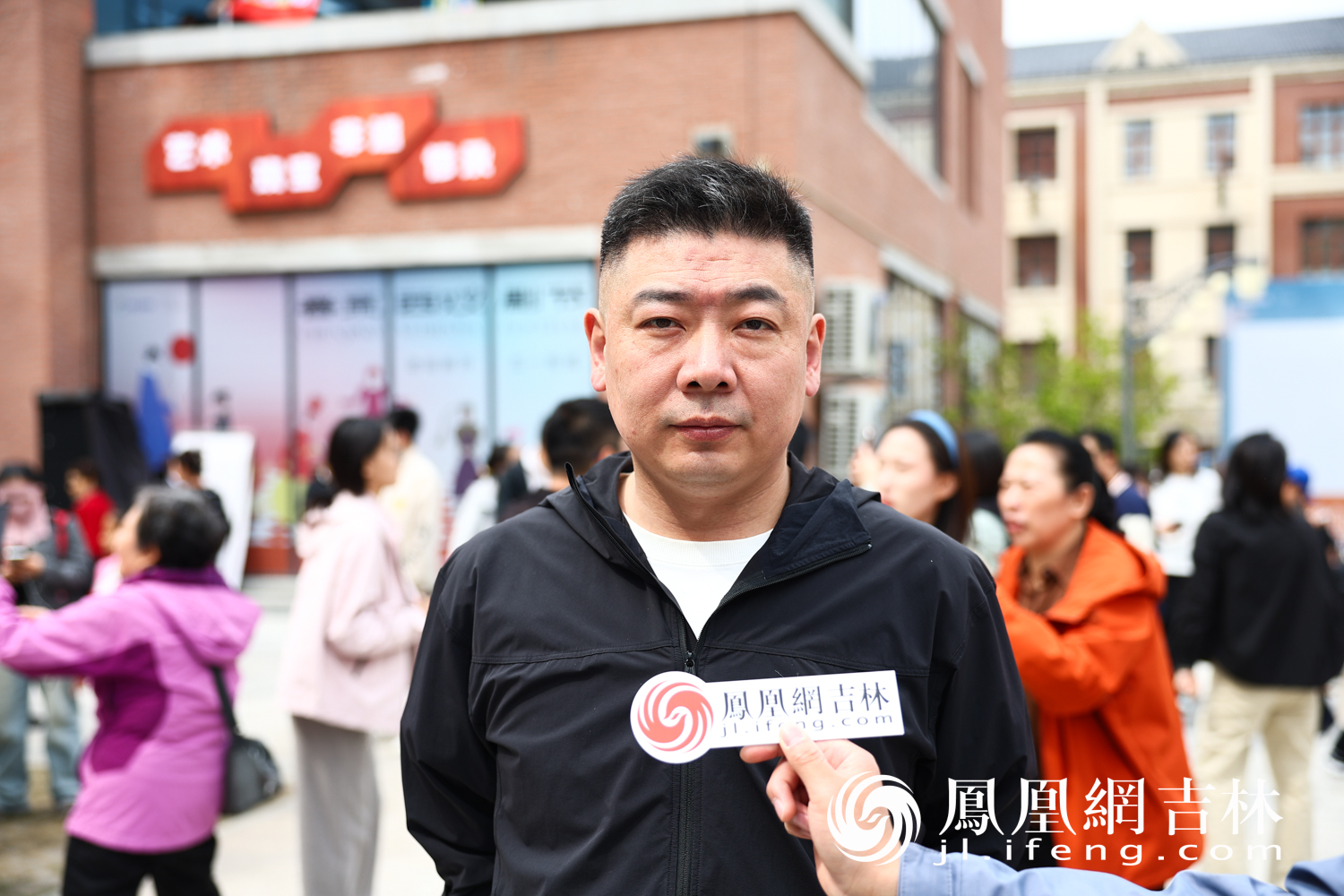 长春北京大街西历史文化街区：“春京西”戏剧节焕发新生