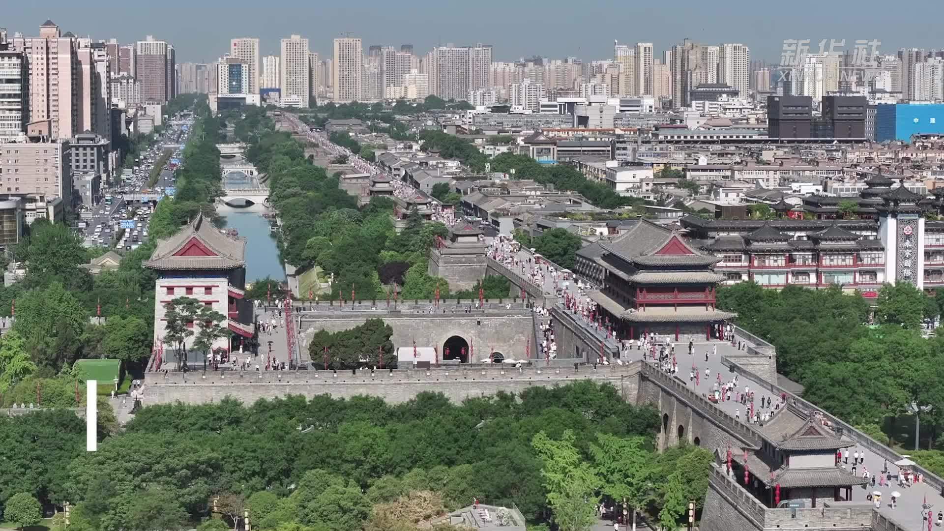 西安城墙景区：“金甲武士”迎客 文化之旅精彩