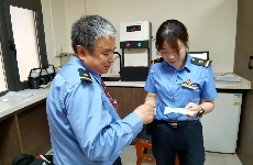 暖“心”闻：车站“解忧人”：用心服务 让遗失物品“回家”