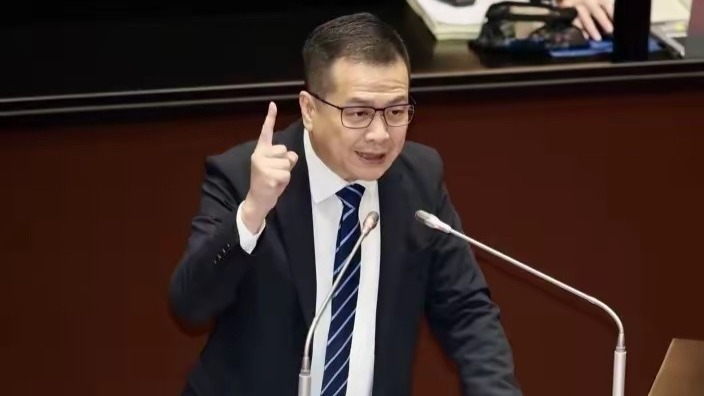 民进党当局连“汉人”二字都要删？罗智强怒斥：走火入魔！