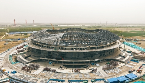 济南黄河体育中心专业足球场项目有望明年底实现整体竣工交付。(刚永超 摄)