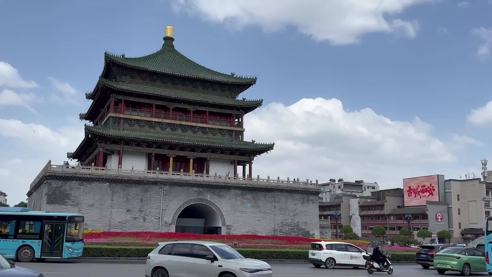 全球连线|新兴无人机足球运动点燃中国青少年创新梦