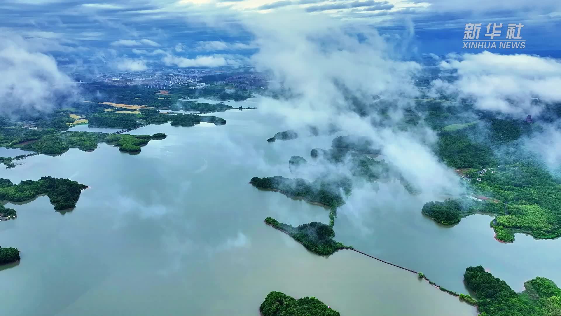 安徽平天湖：雨后云海似画卷