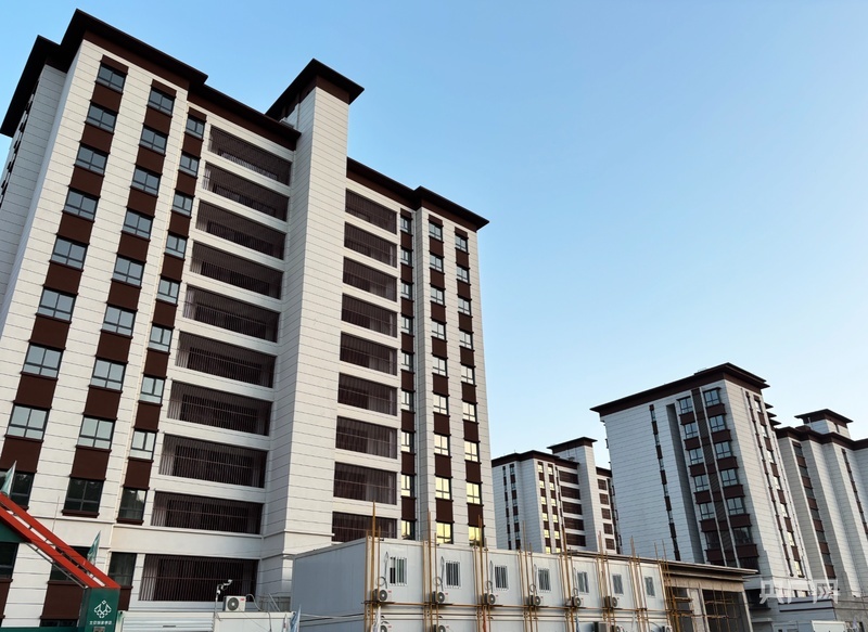 灵台县城西未来城生态及地质灾害避险搬迁保障性安居工程（央广网发　灵台县融媒体中心　供图）