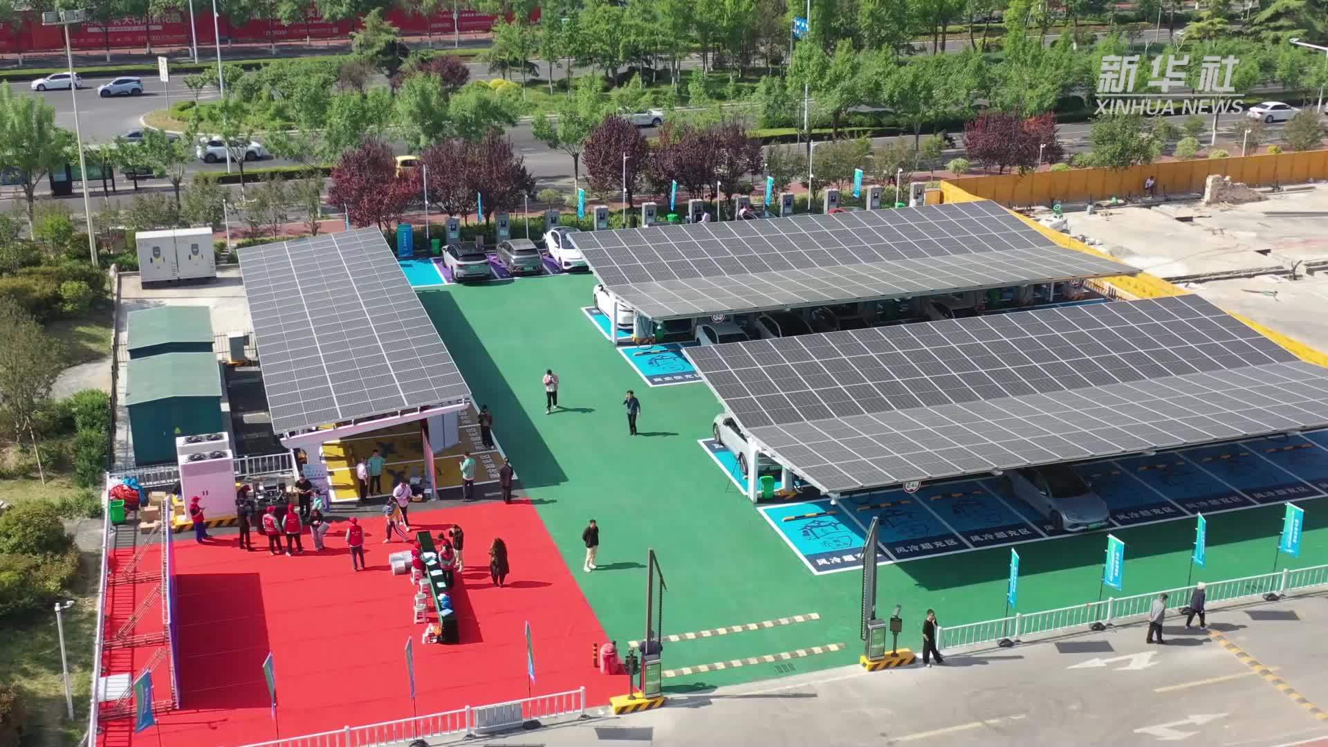 山东淄博：车网互动让新能源车变身移动储能库