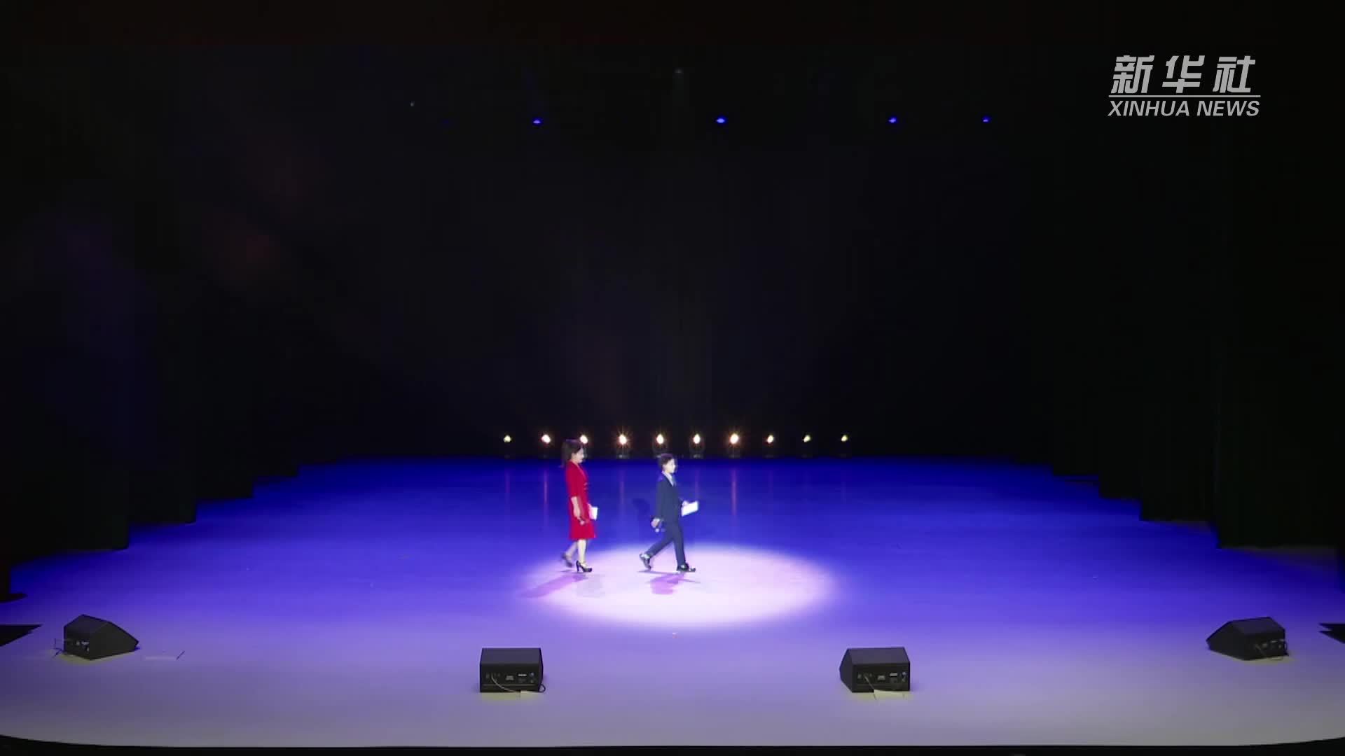 福建：630名小舞者同台比舞技