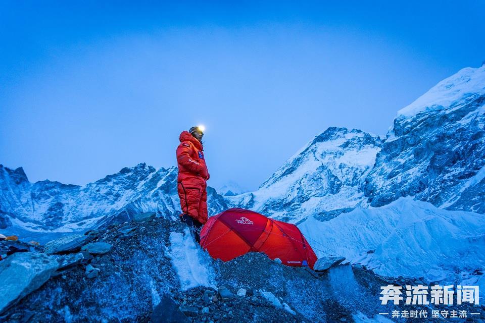 甘肃青年探险家挑战珠峰之巅 登顶计划揭秘
