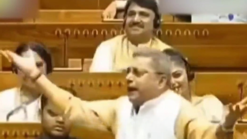 印度议员嘲讽莫迪，“阵风坠落就像受伤的小鸟”