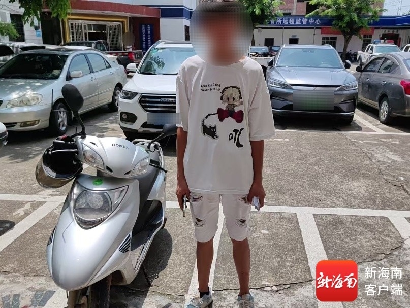 无证驾驶套牌车者被查。交警供图
