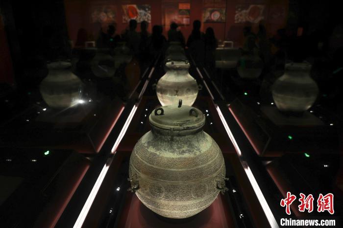 走進南昌漢代海昏侯國遺址博物館 “輝煌大漢”引客來
