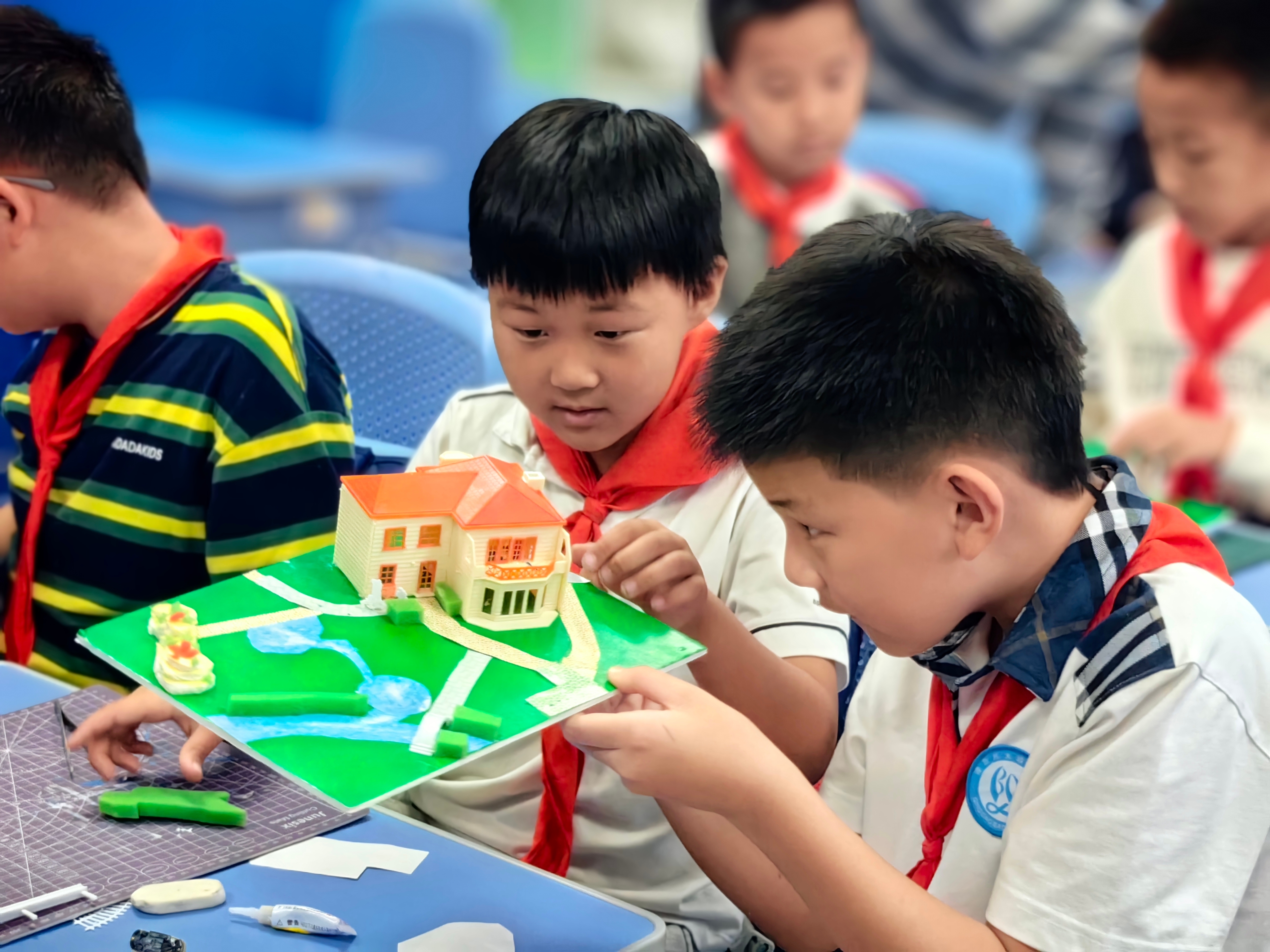 让每个生命闪闪发光，探寻青岛八大峡小学的成长密码