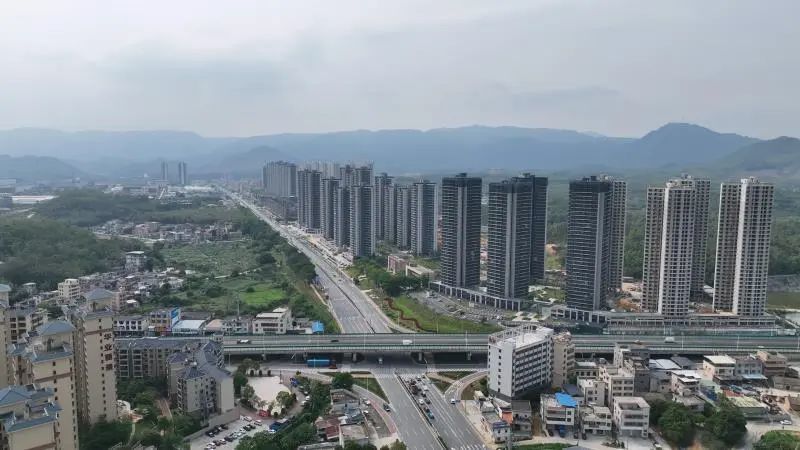 土地“醒”了 产业“火”了——“百千万工程”引领下的鹤城蝶变