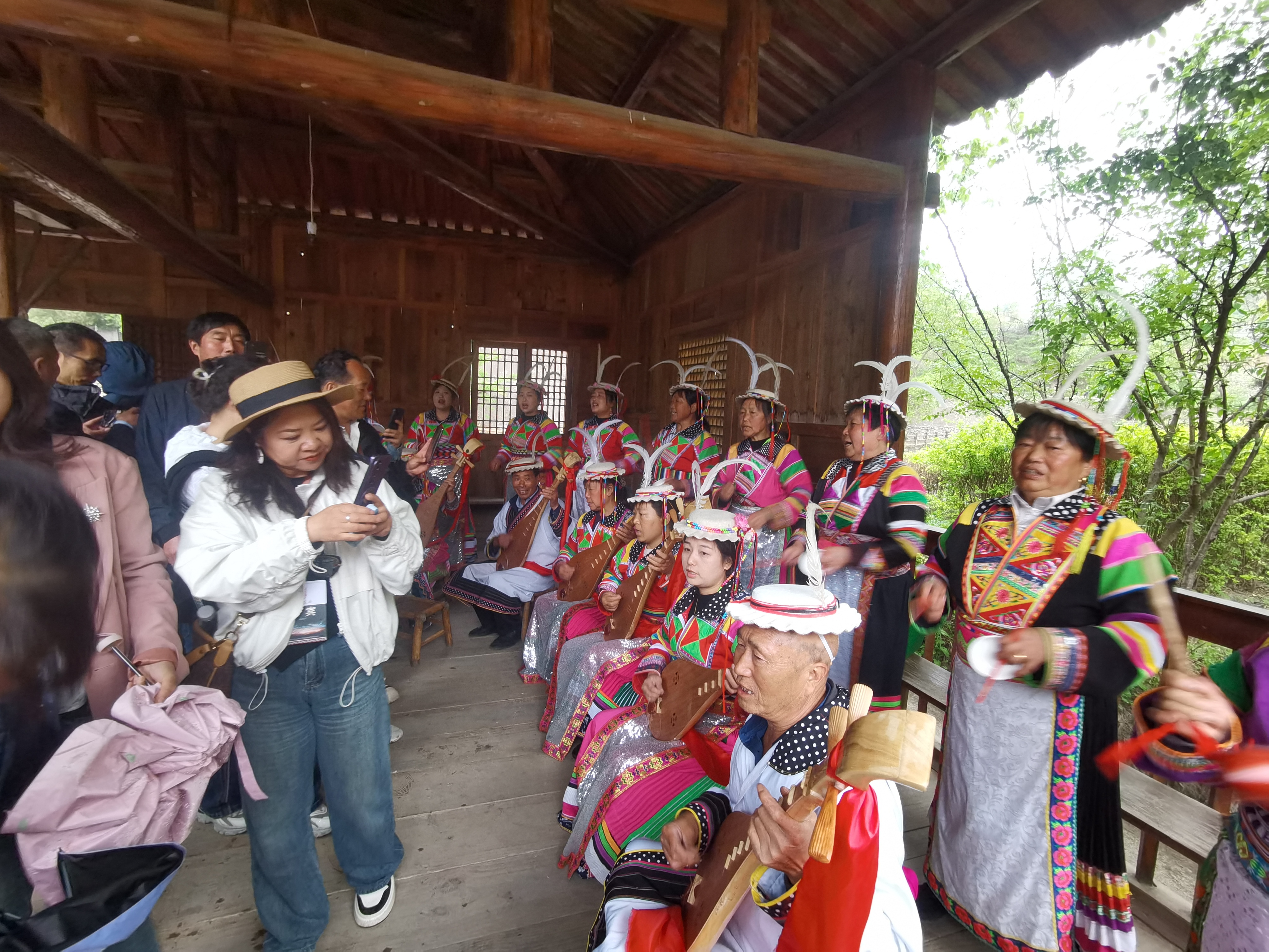 陇南文县白马藏族村落