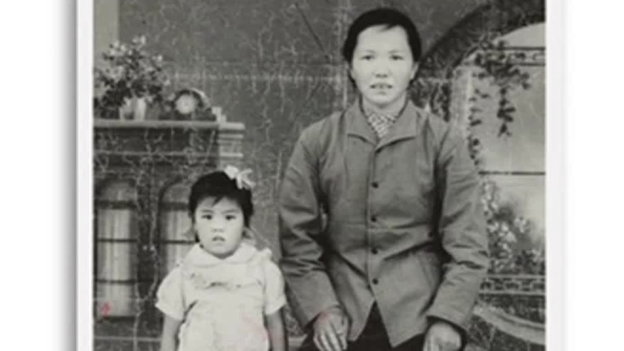 磕磕绊绊、“离家出走”！草原妈妈们为了孩子不仅累弯了腰，也操碎了心