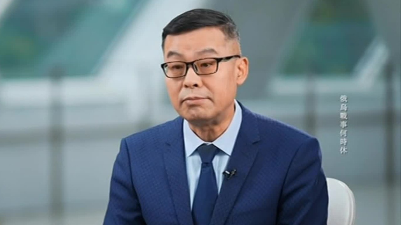 俄乌冲突拖至2025年底？专家：普京拿捏特朗普心态，谈判主动权在俄方手中