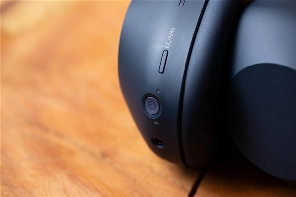 索尼WH-1000XM6新款降噪耳机评测