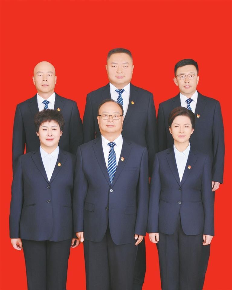 甘肃省农业科学院马铃薯研究所会川试验站代表合影