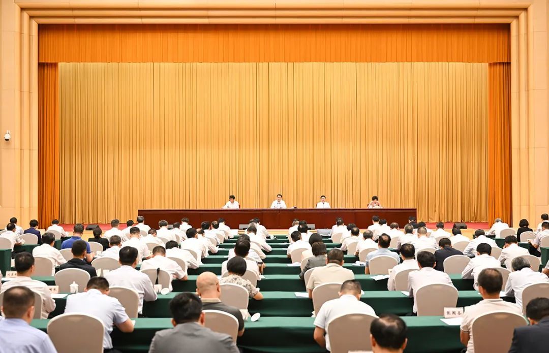 5月12日下午，全市深化国资国企改革工作推进会召开。苏思 摄