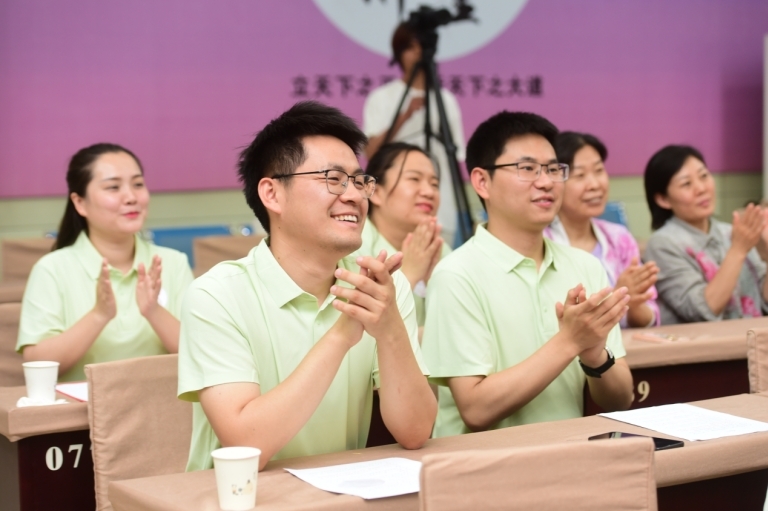 绽放青春活力，激发青春力量｜河间市税务局奏响青春“税月华章”