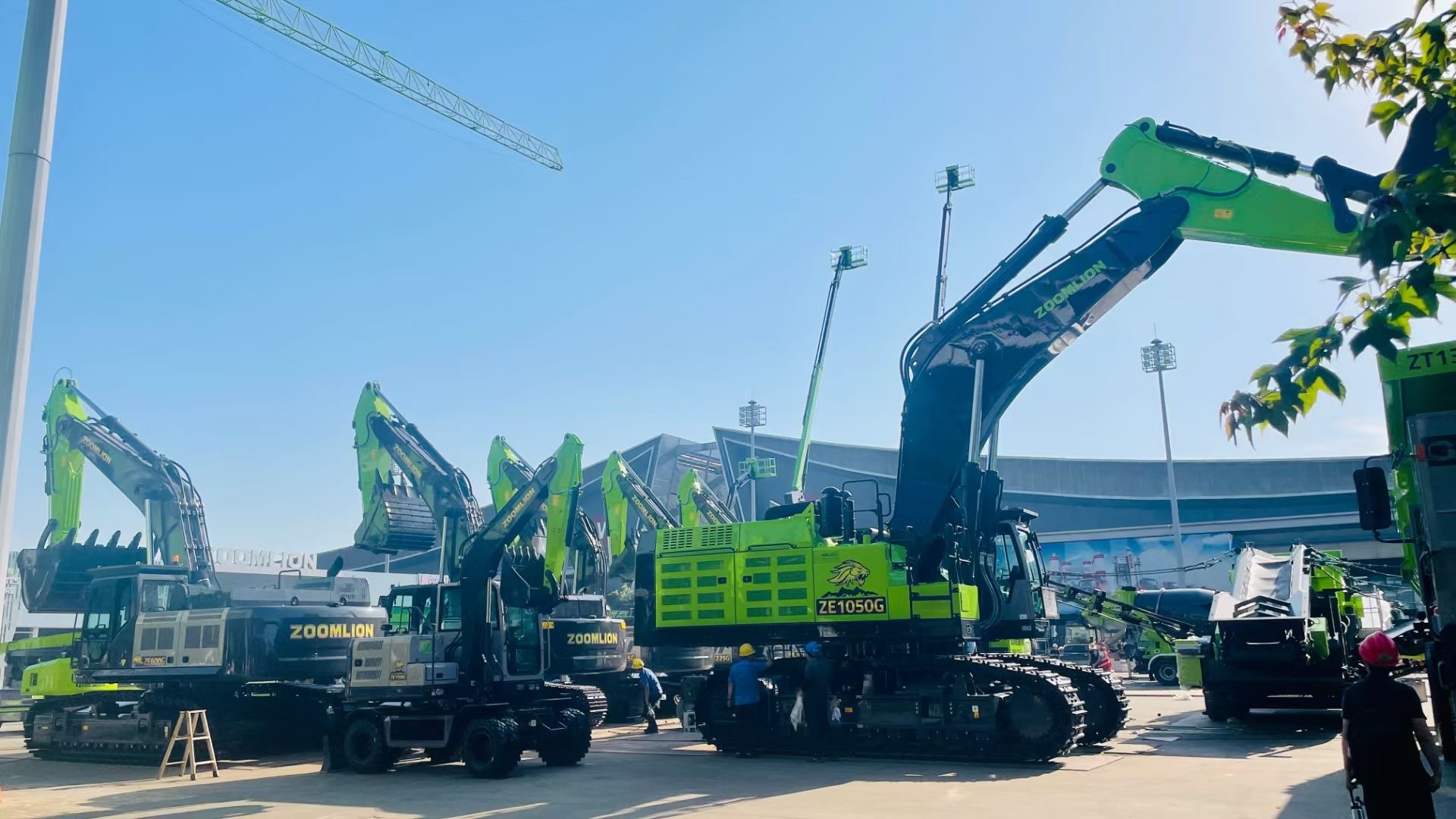 第四届长沙国际工程机械展览会正式开幕 共绘行业发展新蓝图