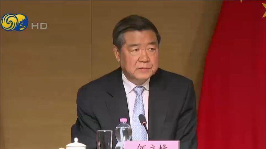 中美经贸高层会谈达成重要共识，会谈坦诚深入，强调相互尊重