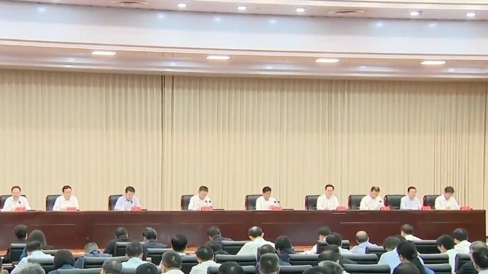 中央通报“10名干部违规吃喝1人酒后死亡”后，河南信阳全市征集问题反映