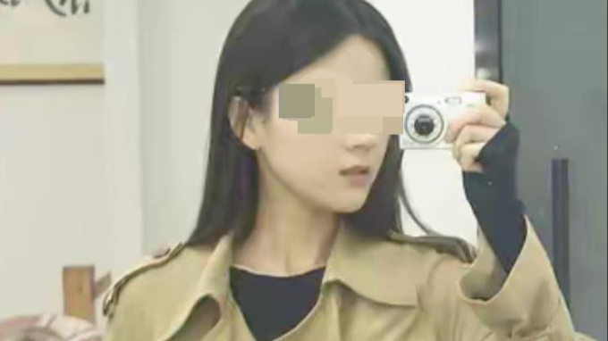 24岁幼师当街被刺身亡！警方通报当时嫌疑人无刑事责任能力，母亲：只能等二次精神鉴定结果