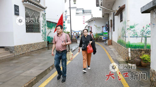 古村吸引游客纷至沓来