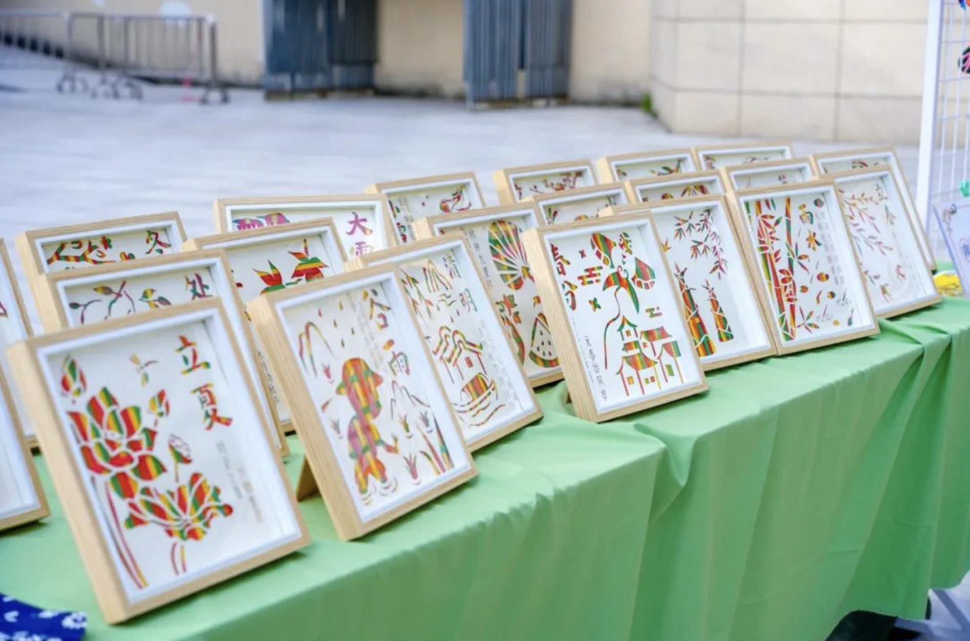 深圳市龙岗区外国语学校（集团）爱联小学打造"无边界美育课堂"：青铜文明与家校共育的浪漫交响