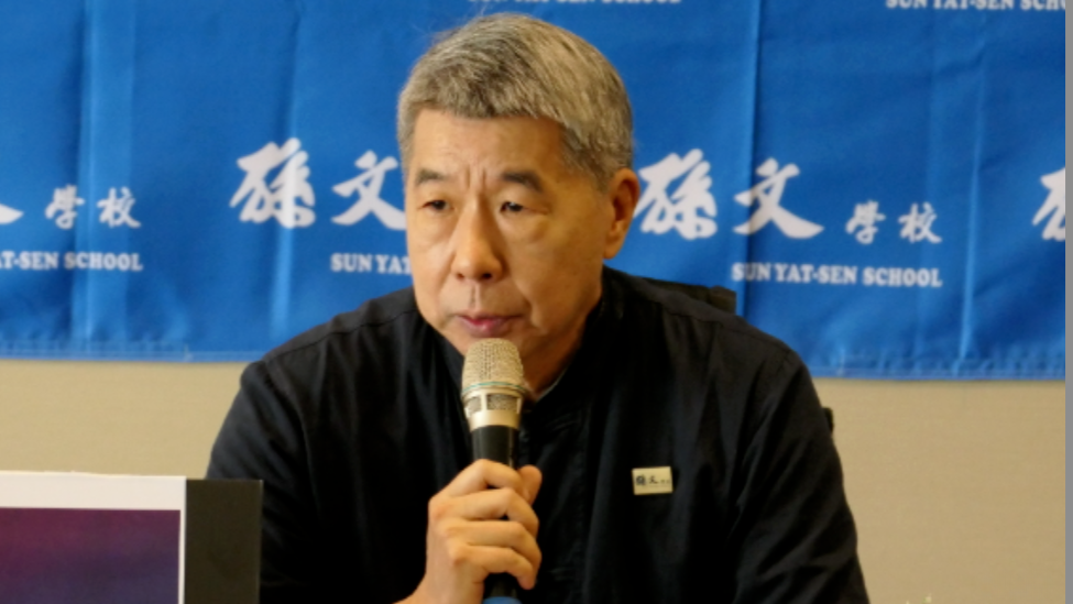 张亚中第三度宣布参选国民党主席