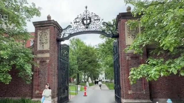 白宫：大学应把时间和资源放在保障校园安全上，而不是提出无意义的诉讼